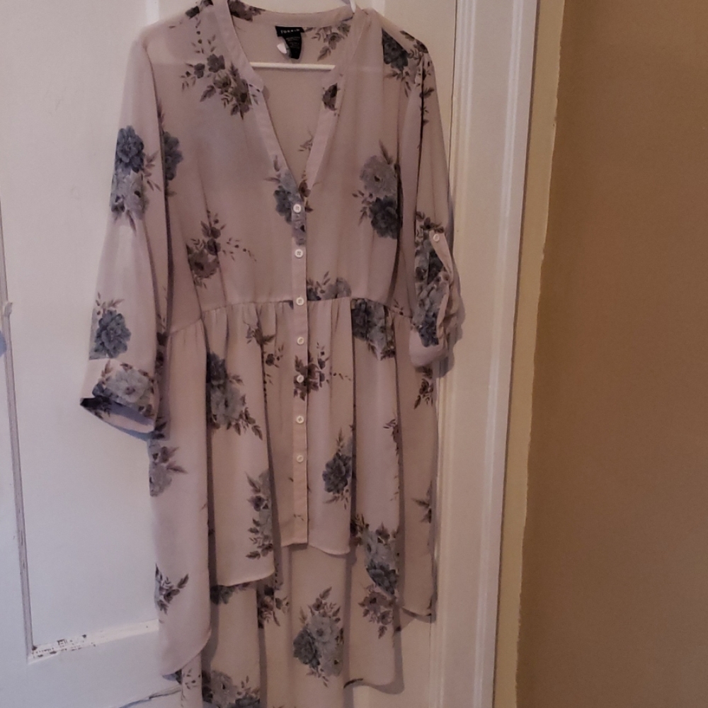 Pretty blue flowered waist cinched cardigan cover